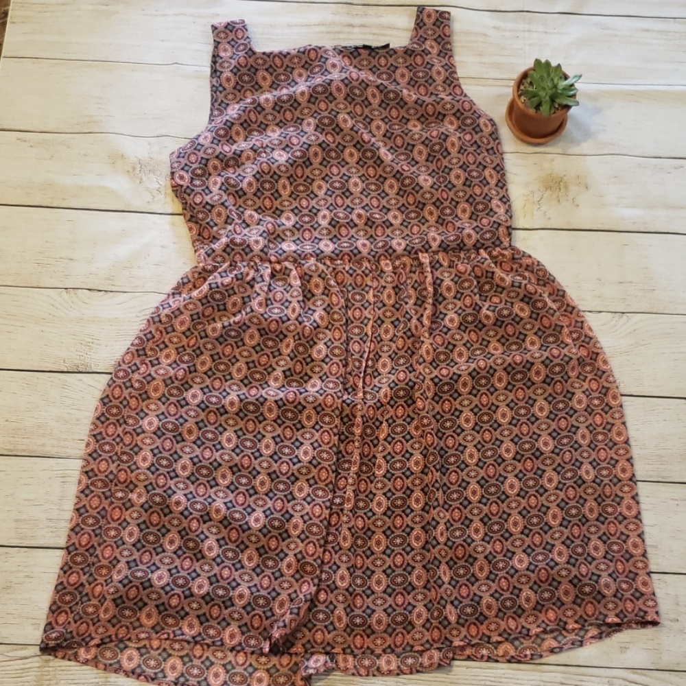 Sami and Dani Large dress